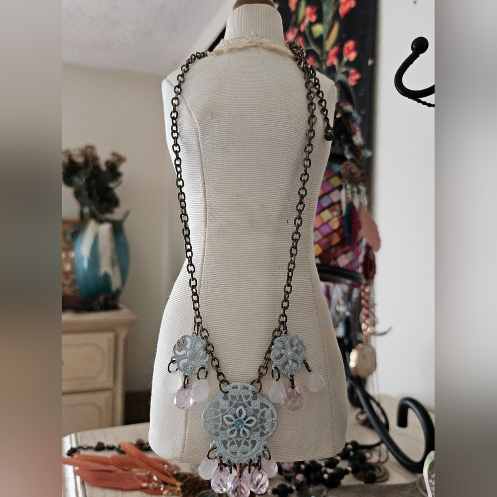J Crew Boho Filabre🦋 Neclace Pre-owned New Condition♡